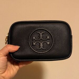 Tory Burch Black Textured Leather Camera Bag